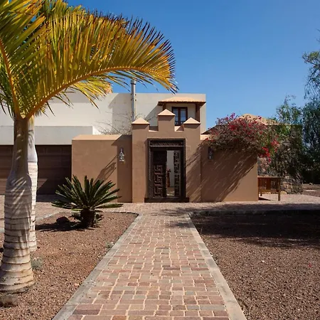 Atlanntes Con Piscina En Fuerteventura * Triquivijate